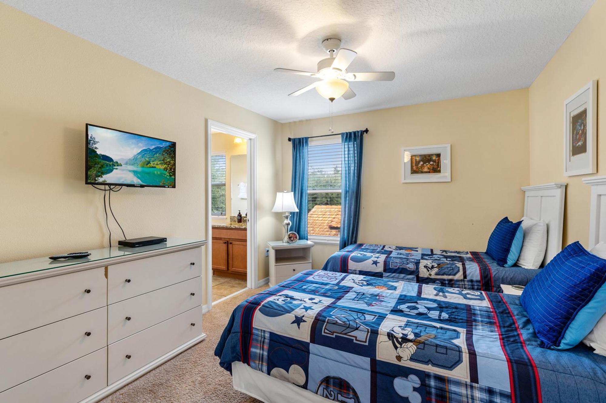 Extended Pool Deck - South Facing - Pool & - Game - Family Friendly - Nr
