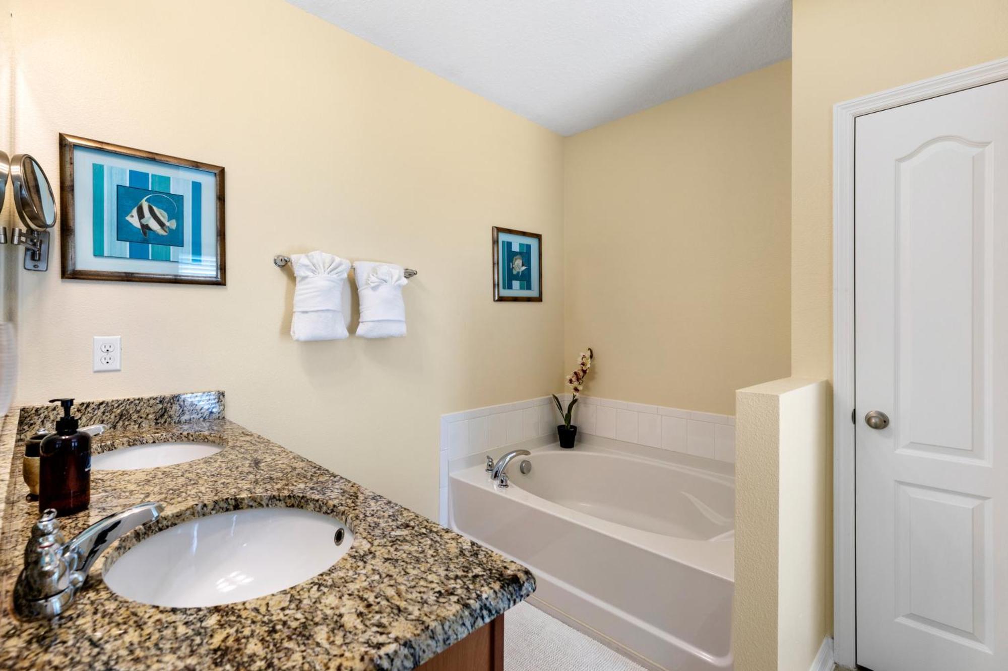 Extended Pool Deck - South Facing - Pool & - Game - Family Friendly - Nr Casa de férias *